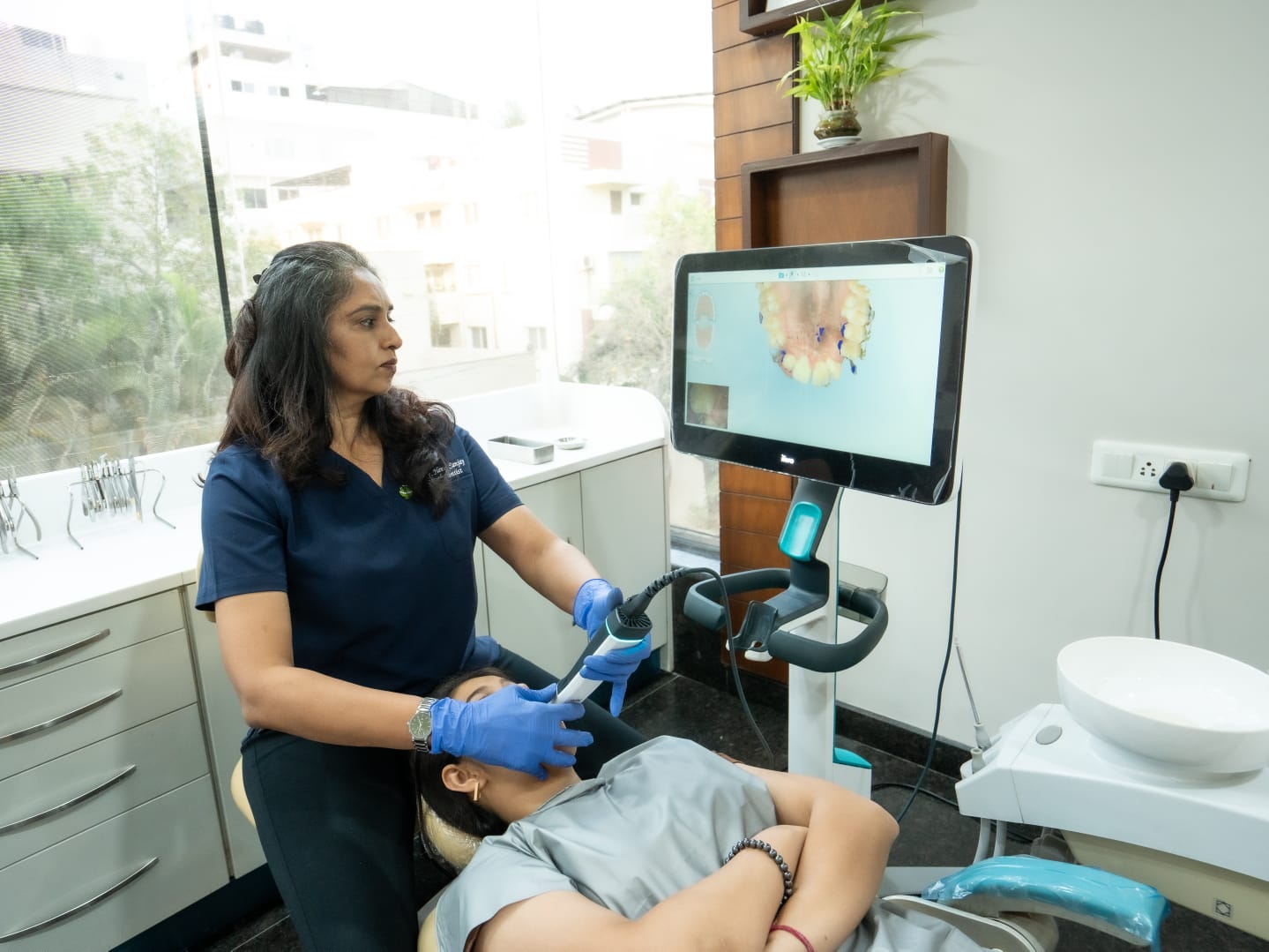 Advanced dental equipment
